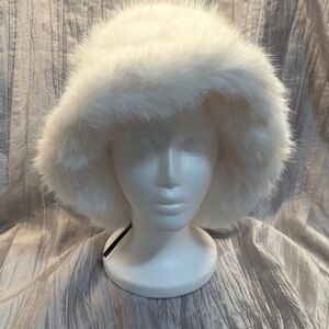Elegant White Faux Fur Hat